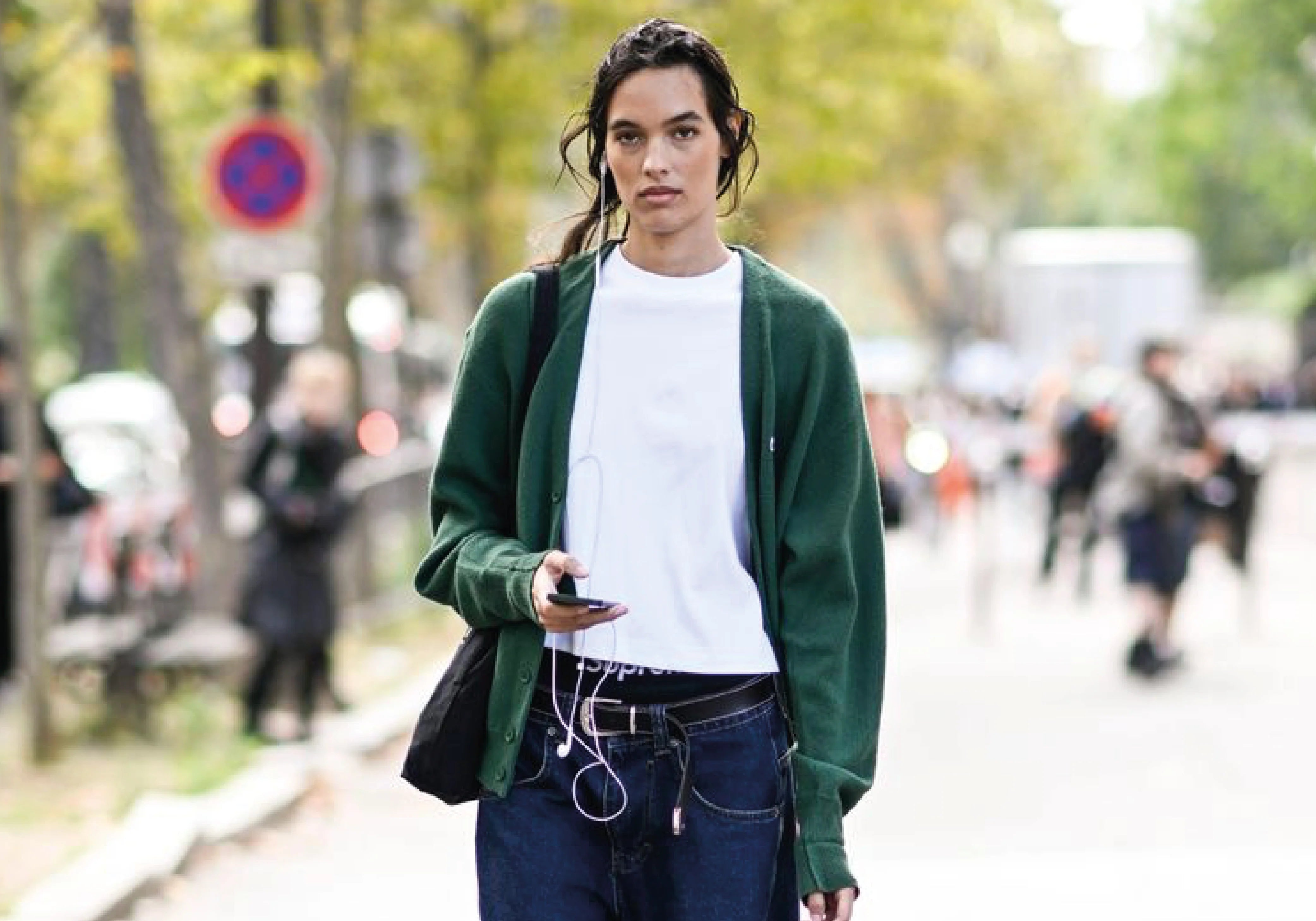 LE NORMCORE : LE MOUVEMENT “ANTI-MODE” QUI A DOMINÉ LES ANNÉES 2010